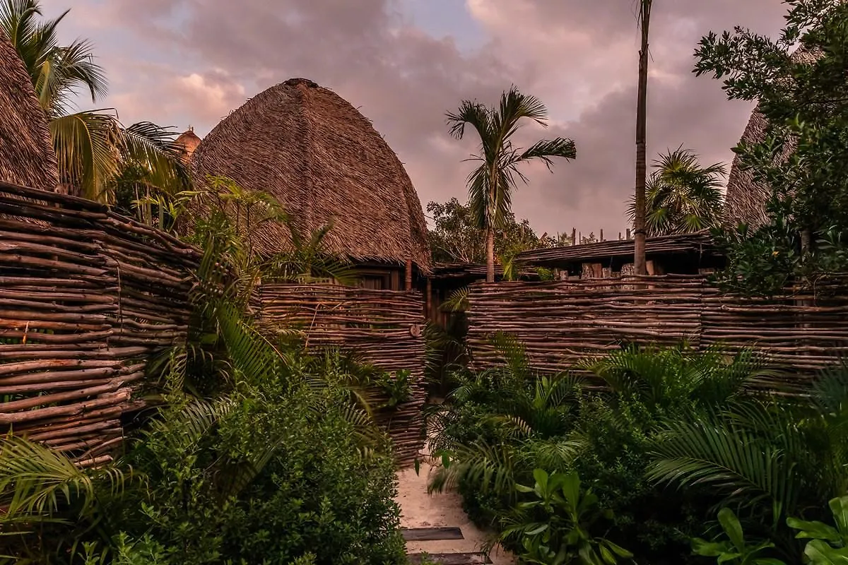Nomade Holbox Hotell